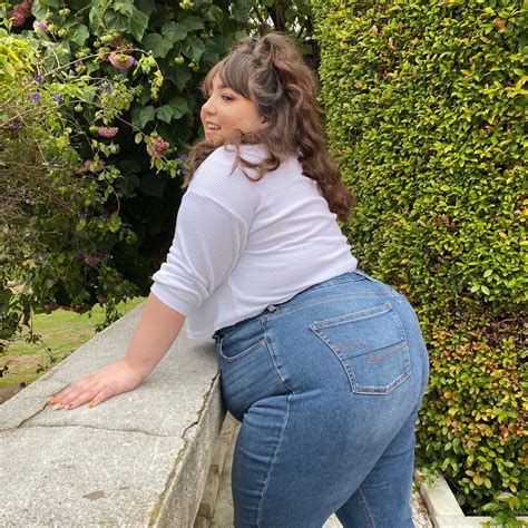 Fat girls with their thick thighs spread wide are available for sex in your area. These plumpers have hungry mouths and wet cunts and are ready for sex. Don't waste your time on Match on harmony where the girls want dinner, and romance - Hook-up with big belly fat girls that want sex - Click Here.